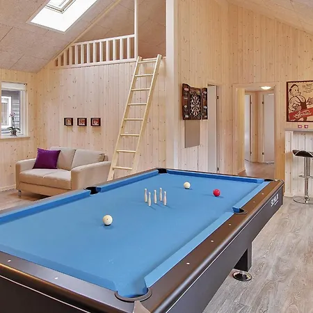 5 Star In Henne Vakantiehuis *
