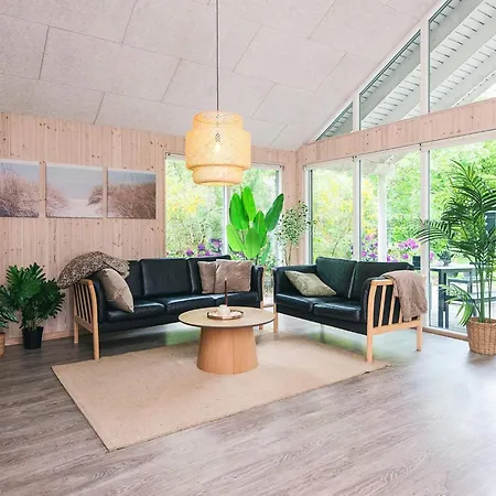 Feriehus 5 Star In Henne