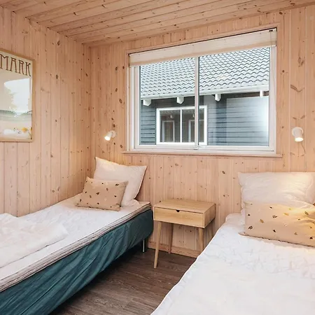 Semesterbostad 5 Star In Henne