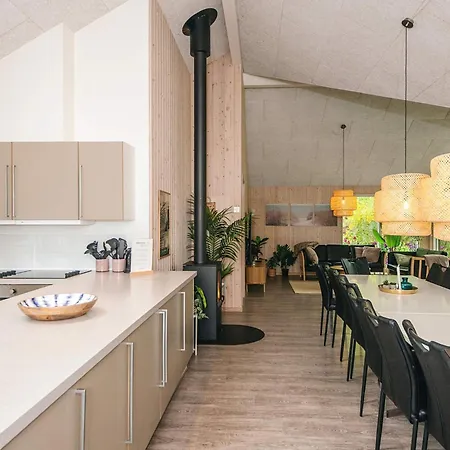 Holiday home 5 Star In Henne