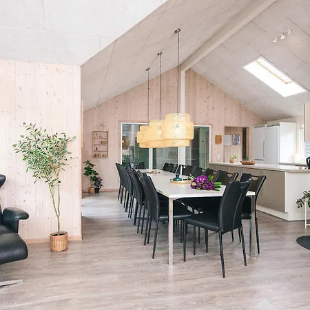 Holiday home 5 Star In Henne *