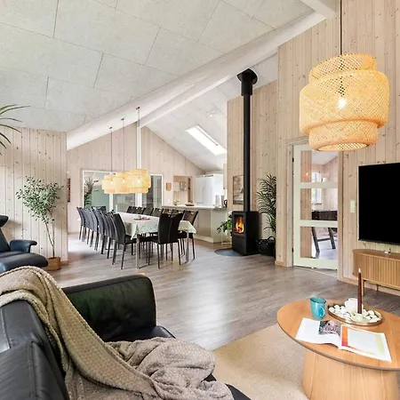Holiday home 5 Star In Henne