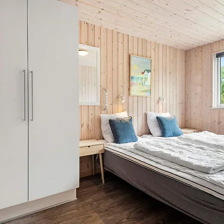 Semesterbostad 5 Star In Henne Henne Strand