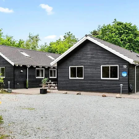 Holiday home 5 Star In Henne